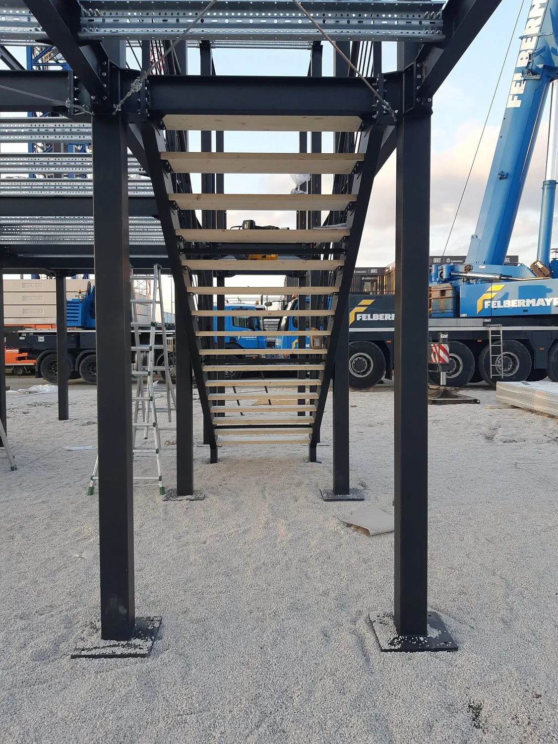 BAUMA MONACO x Raimondi Cranes